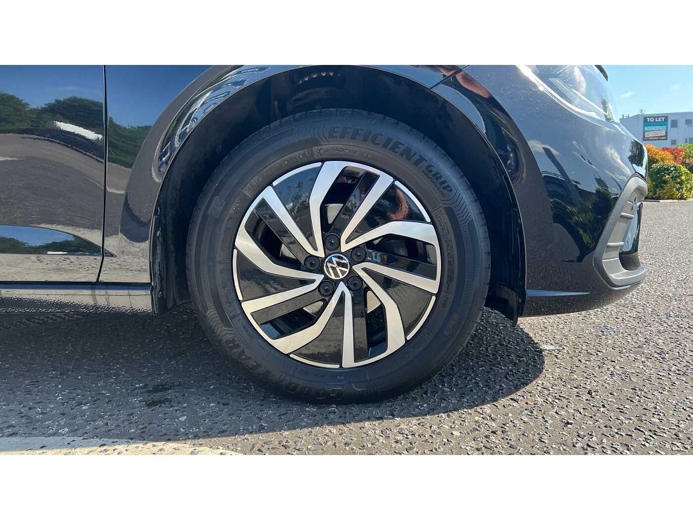 Volkswagen Polo MK6 Facelift (2021) 1.0 TSI 95PS Life DSG