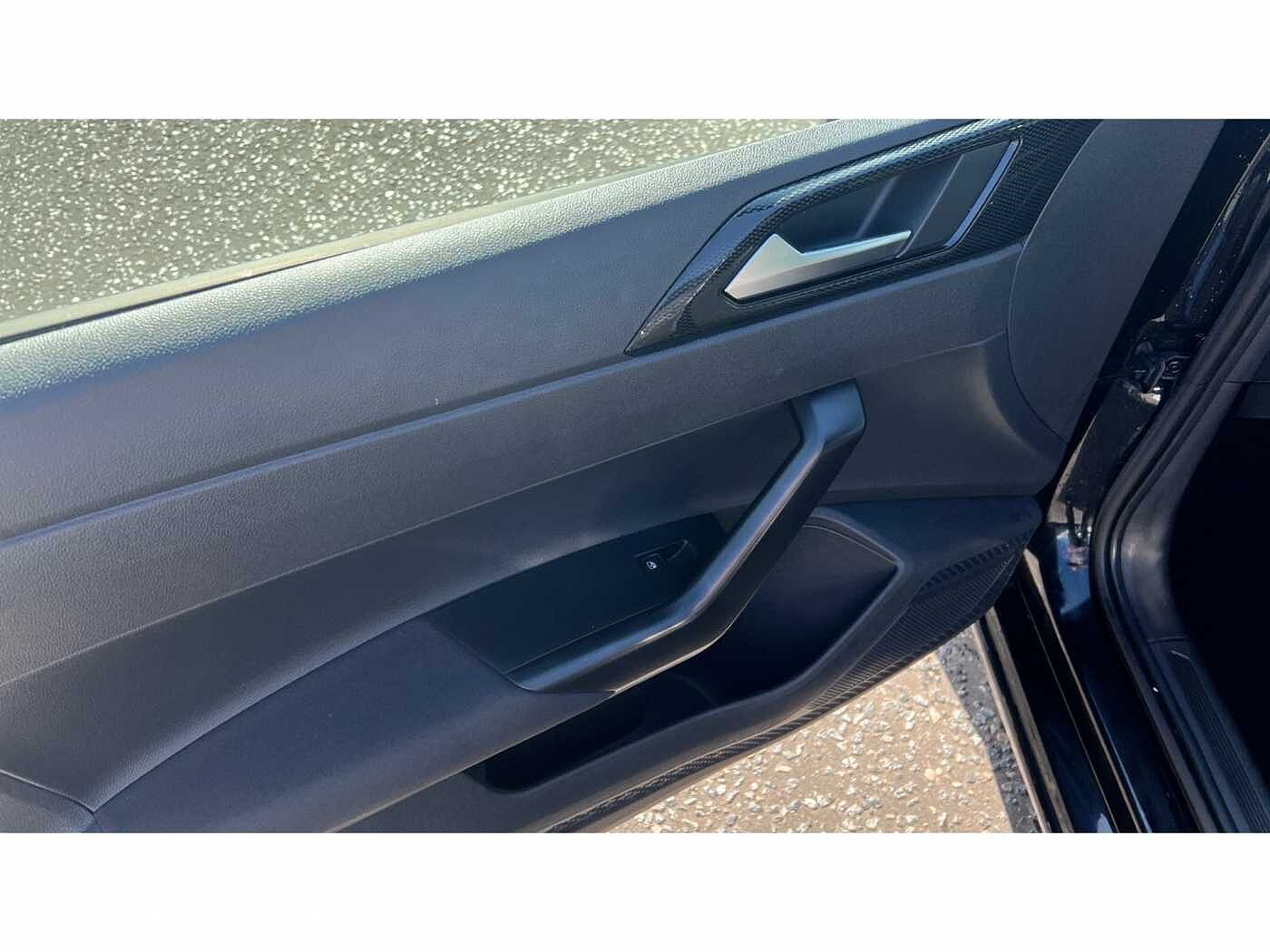 Volkswagen Polo MK6 Facelift (2021) 1.0 TSI 95PS Life DSG