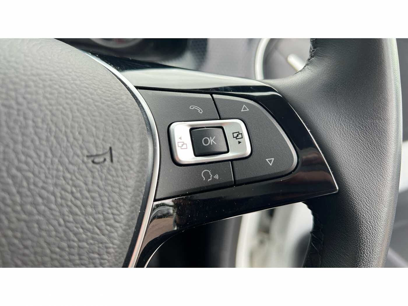 Volkswagen up! e-up Facelift 2 82PS BEV Automatic Hatchback 5Dr