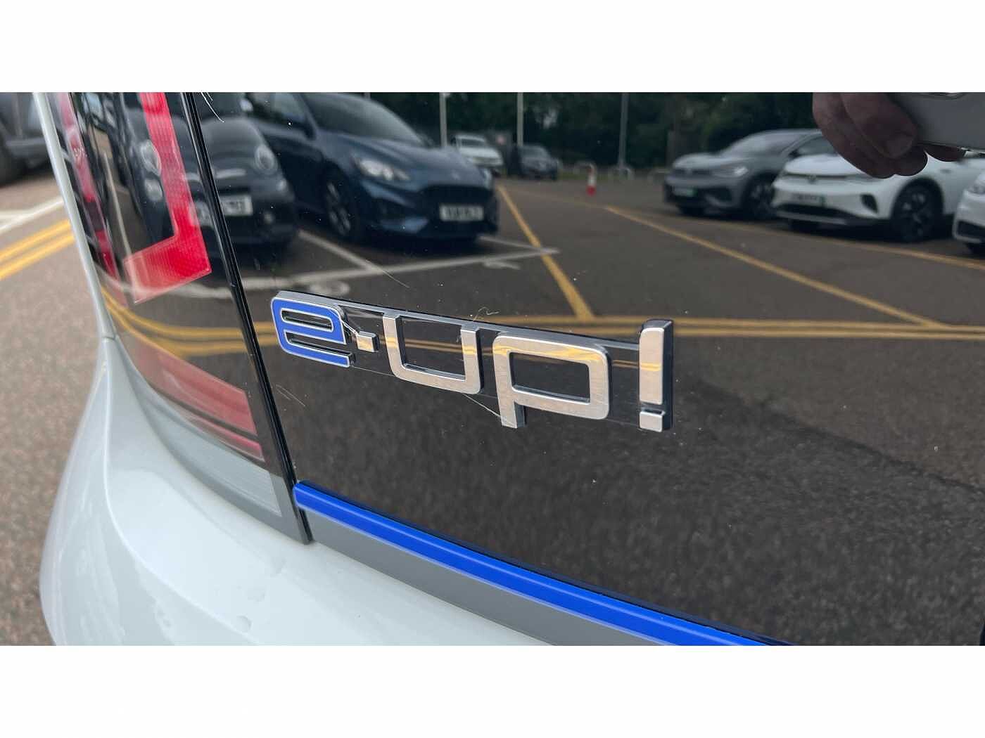 Volkswagen up! e-up Facelift 2 82PS BEV Automatic Hatchback 5Dr