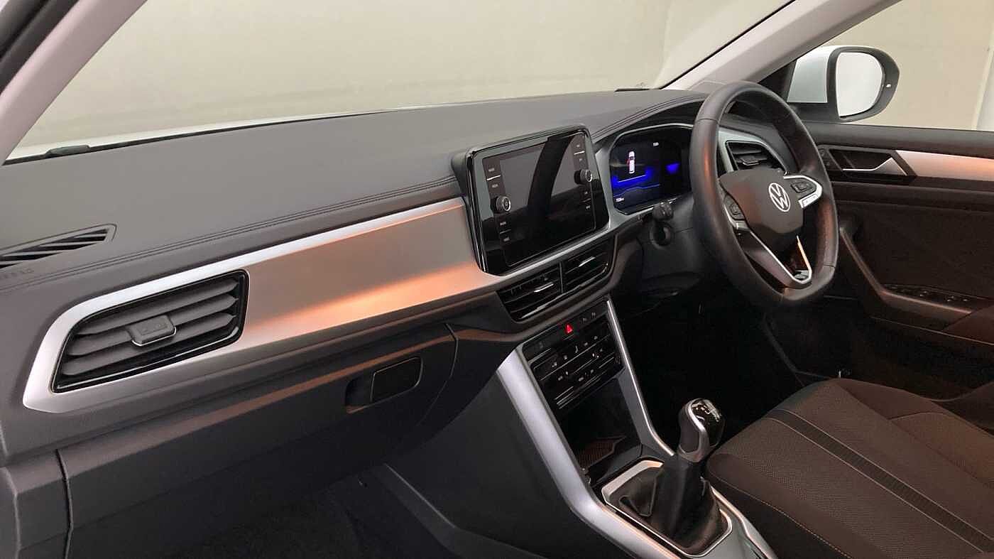 Volkswagen T-ROC Mark 1 Facelift (2022) 1.0 TSI Life 110PS