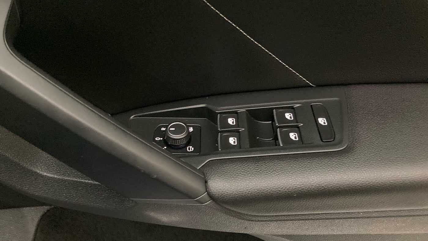 Volkswagen Tiguan 1.5 TSI (150ps) R-Line EVO DSG