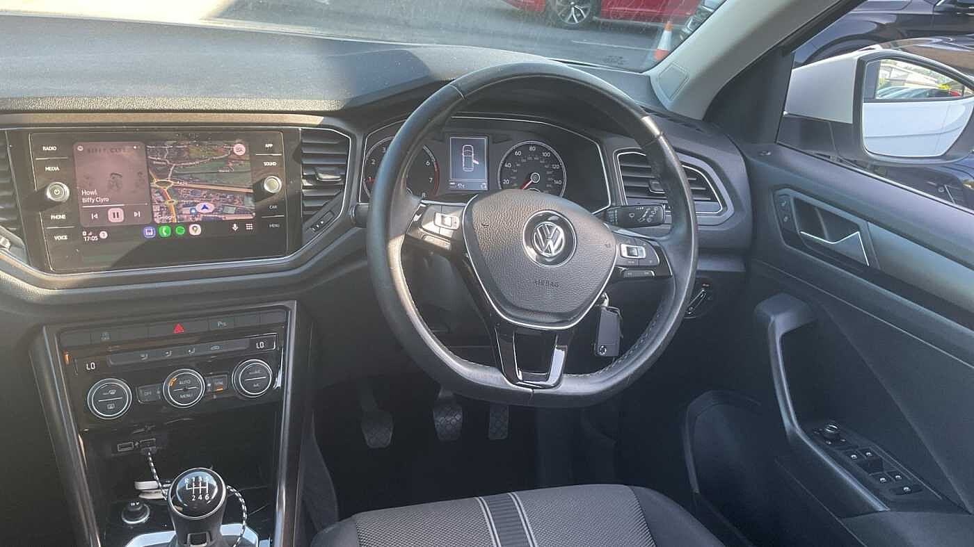 Volkswagen T-ROC 2017 1.0 TSI SE 115PS