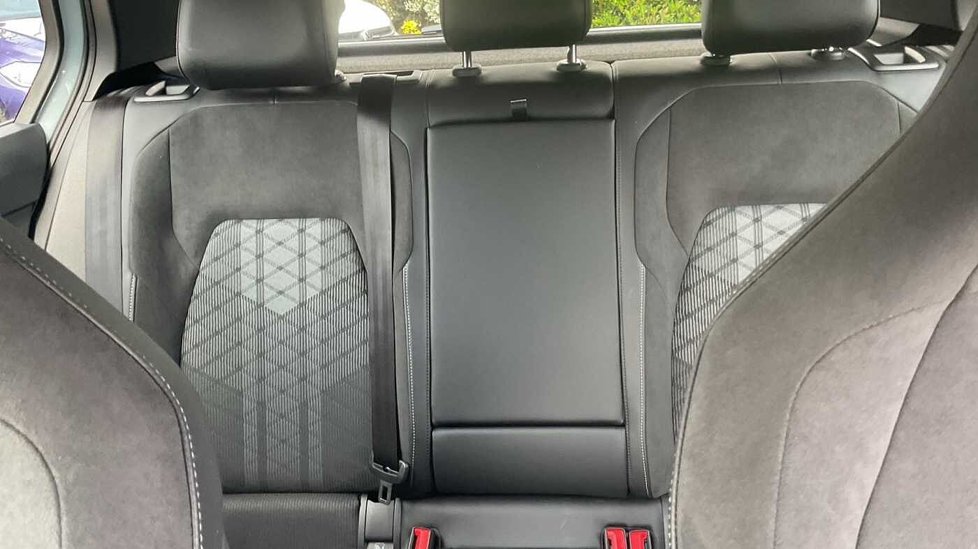 Volkswagen Golf 1.5 TSI 150 R-Line 5dr Petrol Hatchback