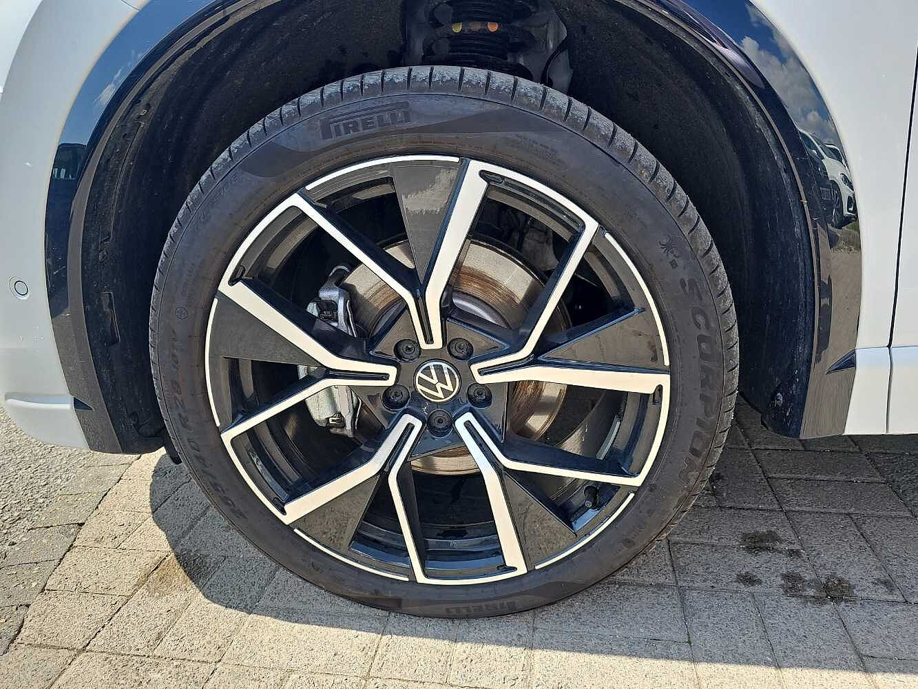 Volkswagen Tiguan Estate 1.5 TSI 272 eHybrid R-Line 5dr DSG