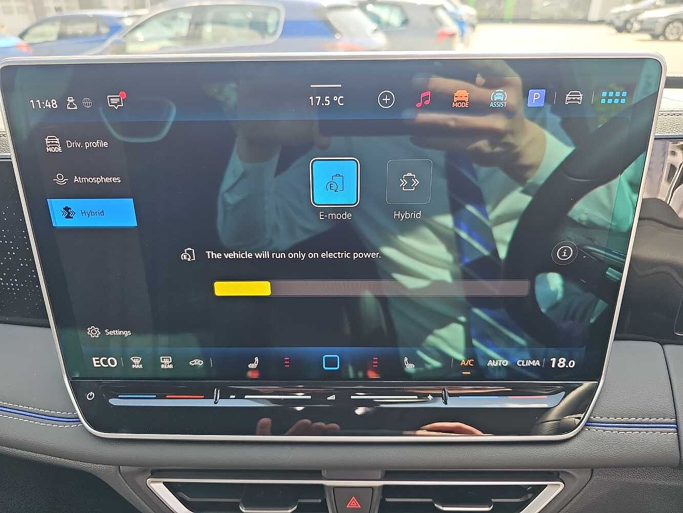 Volkswagen Tiguan Estate 1.5 TSI 272 eHybrid R-Line 5dr DSG