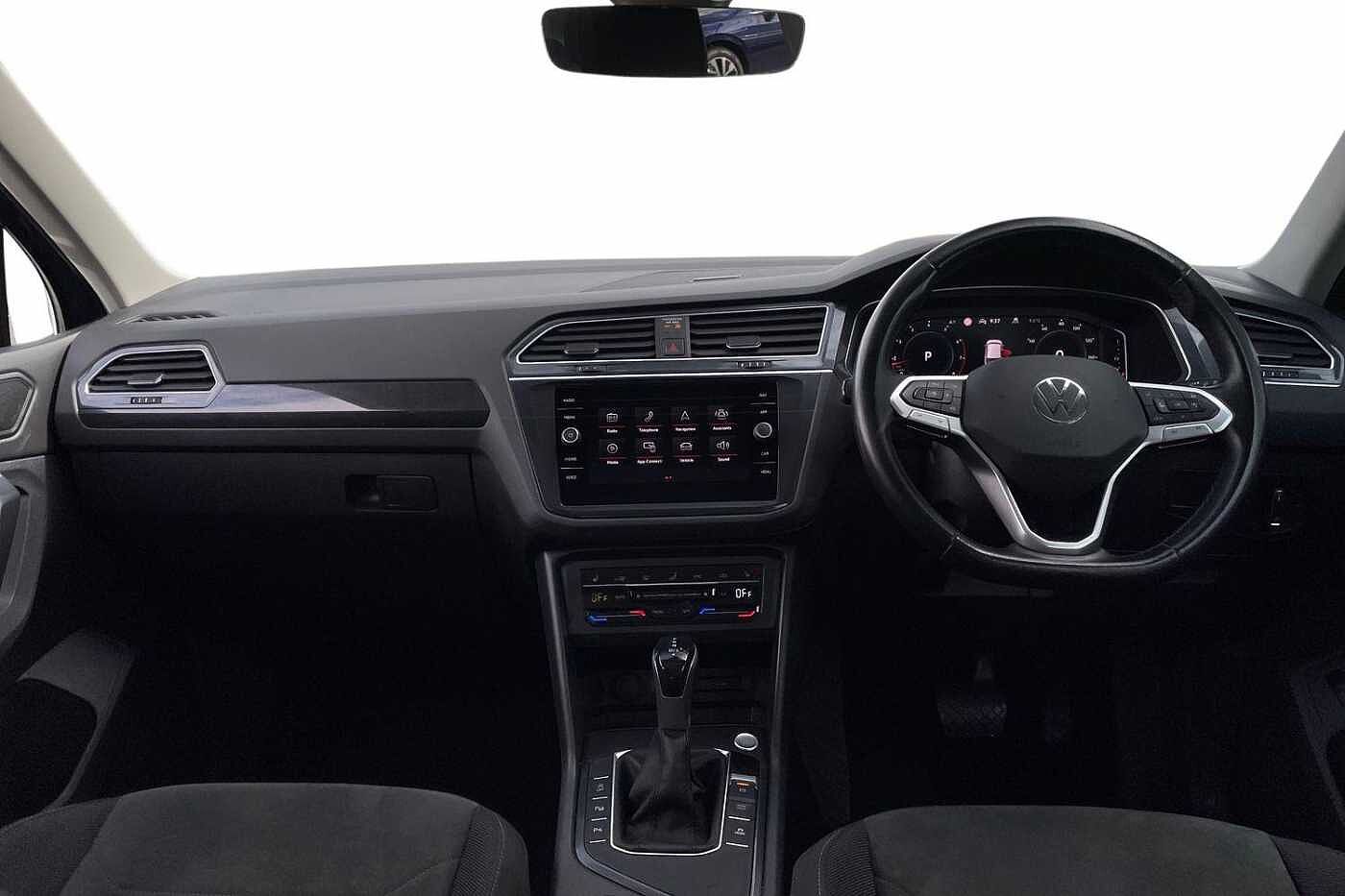 Volkswagen Tiguan 1.5 TSI Elegance SUV 5dr Petrol DSG Euro 6 (s/s) (150 ps)