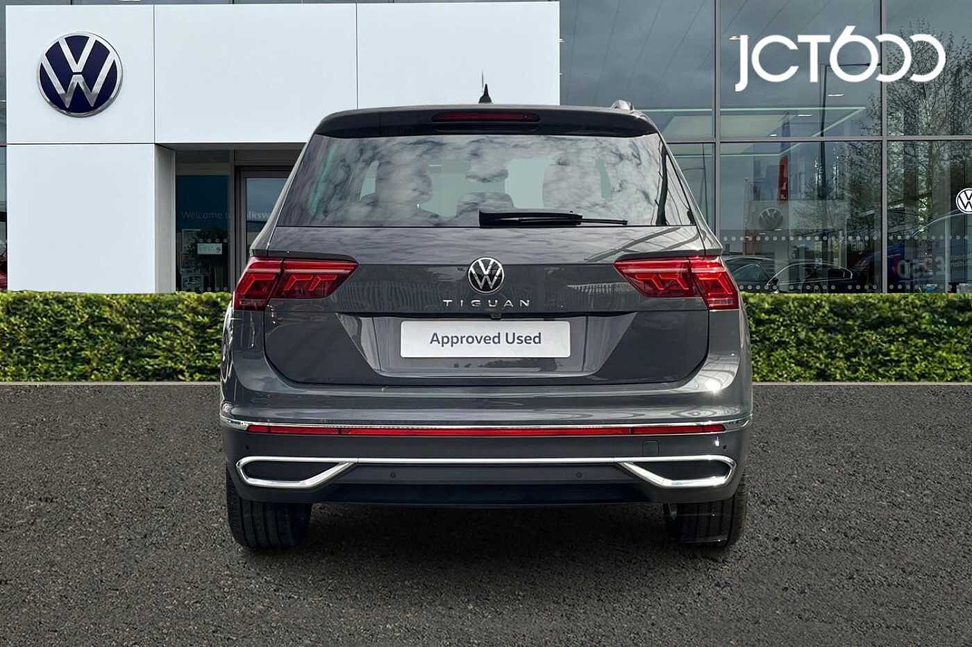 Volkswagen Tiguan 1.5 TSI Elegance SUV 5dr Petrol DSG Euro 6 (s/s) (150 ps)