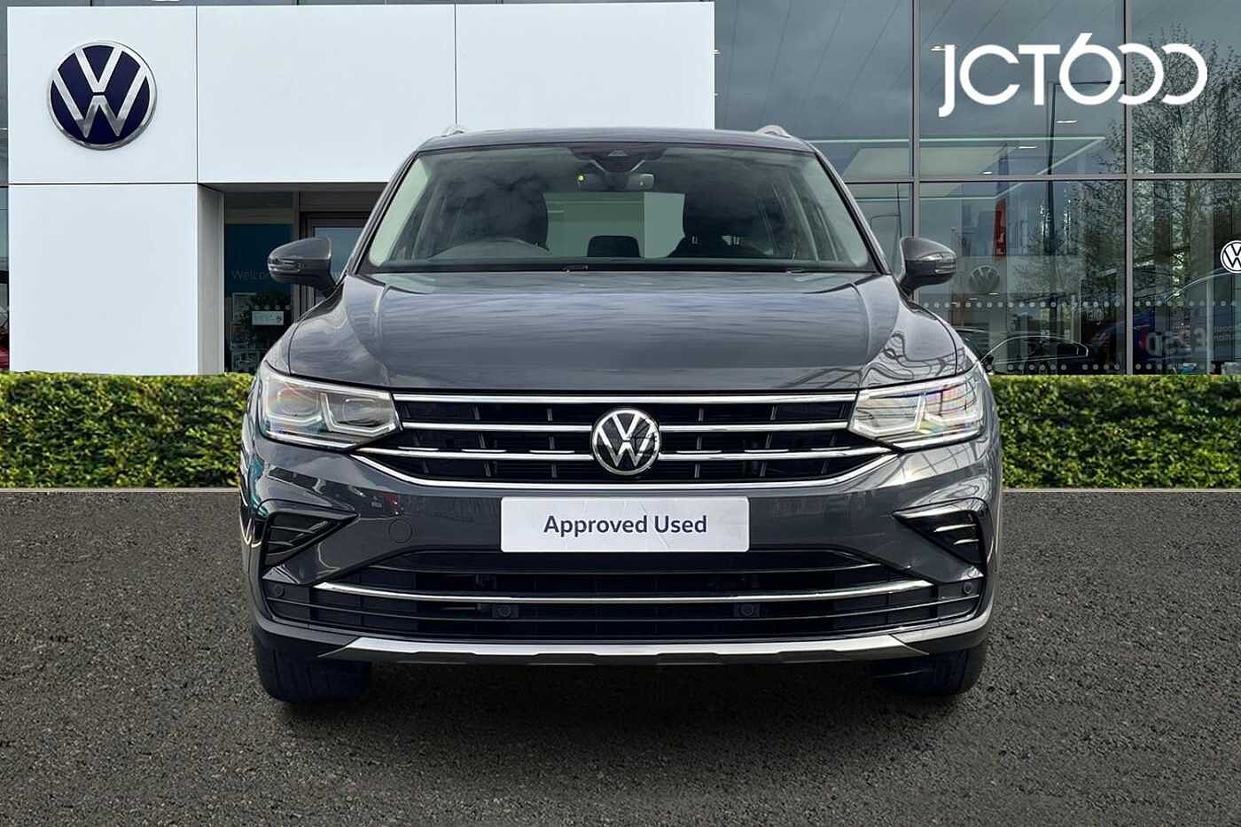 Volkswagen Tiguan 1.5 TSI Elegance SUV 5dr Petrol DSG Euro 6 (s/s) (150 ps)