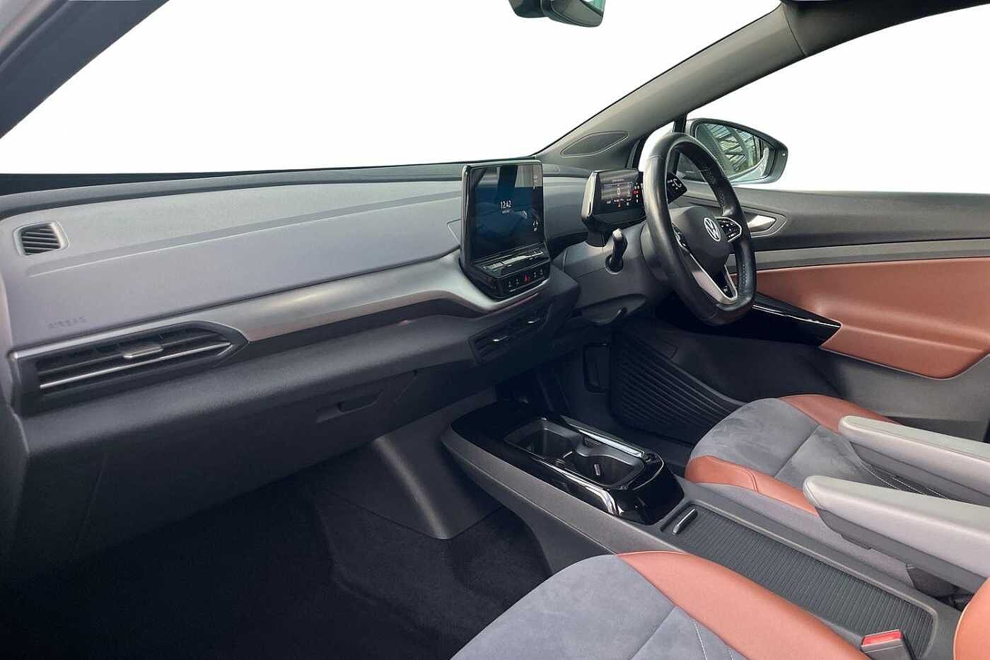 Volkswagen ID.4 1ST Edition 77kWh Pro Performance 204PS Auto