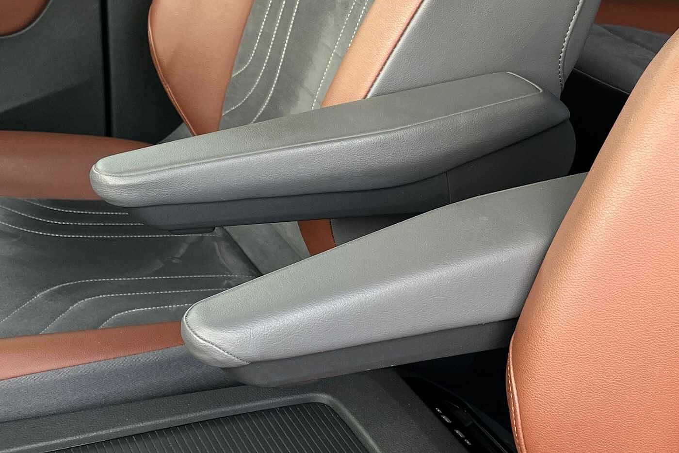 Volkswagen ID.4 1ST Edition 77kWh Pro Performance 204PS Auto